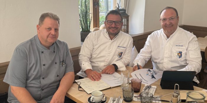 Vorstand des Landesverbands der Köche Bayern tagt spontan im Kloster Seeon