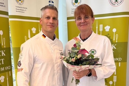 Neuer Vorsitzender verabschiedet Renate Müller-Lücht