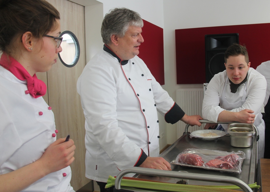 Einige der Zweigvereine des VKD bieten Prüfungsvorbereitungsseminare für die praktische Abschlussprüfung. Foto: Kochklub Gastronom Hamburg