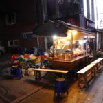 Ein typischer Streetfood-Stand, wie es sie in Südkorea und Asien an vielen Orten gibt. Foto: Bruno Ebermann