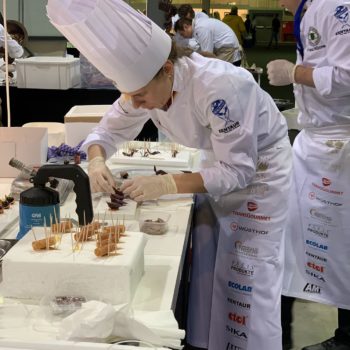 Letzte Vorbereitungen für die Culinary Arts-Präsentation von Team Germany. Foto: VKD