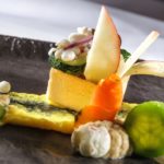 Kreation beim HUG-Wettbewerb 2018 mit Rotwein, Rote Bete, Apfel, Ziegenkäse, Zucchini und Pinien. Foto: HUG