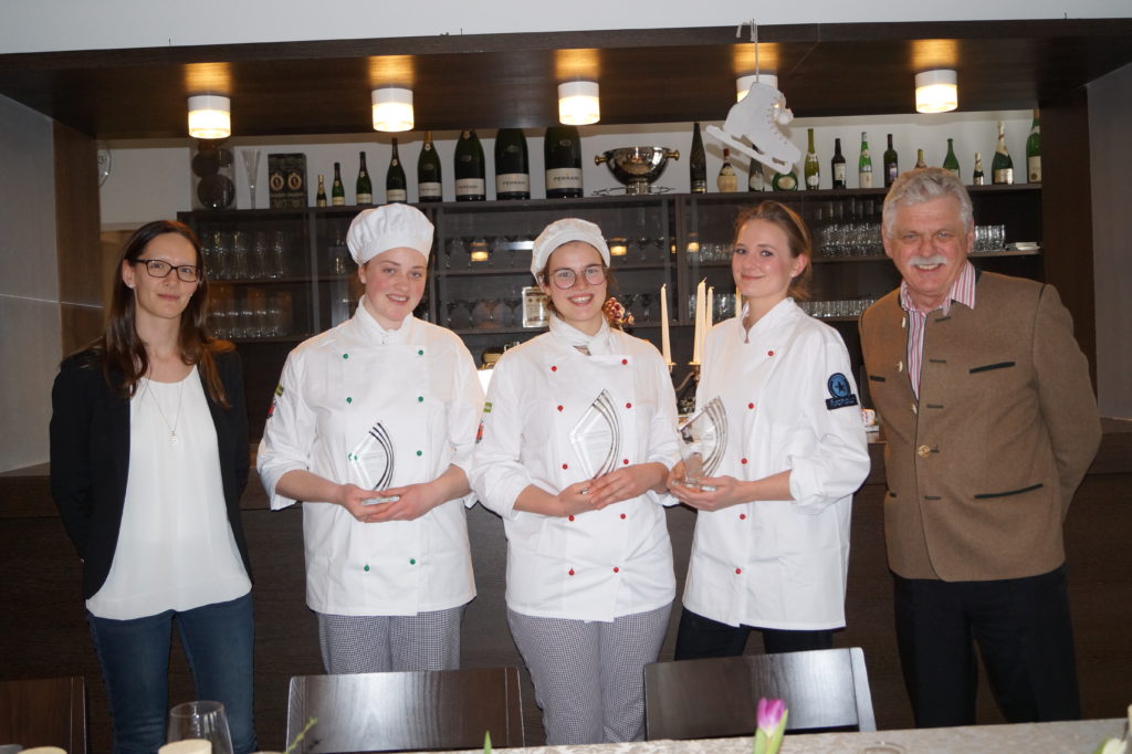 Rosenheimer Azubis kochen mit Motivation und Ehrgeiz