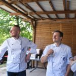 Mit Spaß bei der Arbeit. Foto: Koch Club Kassel e. V.