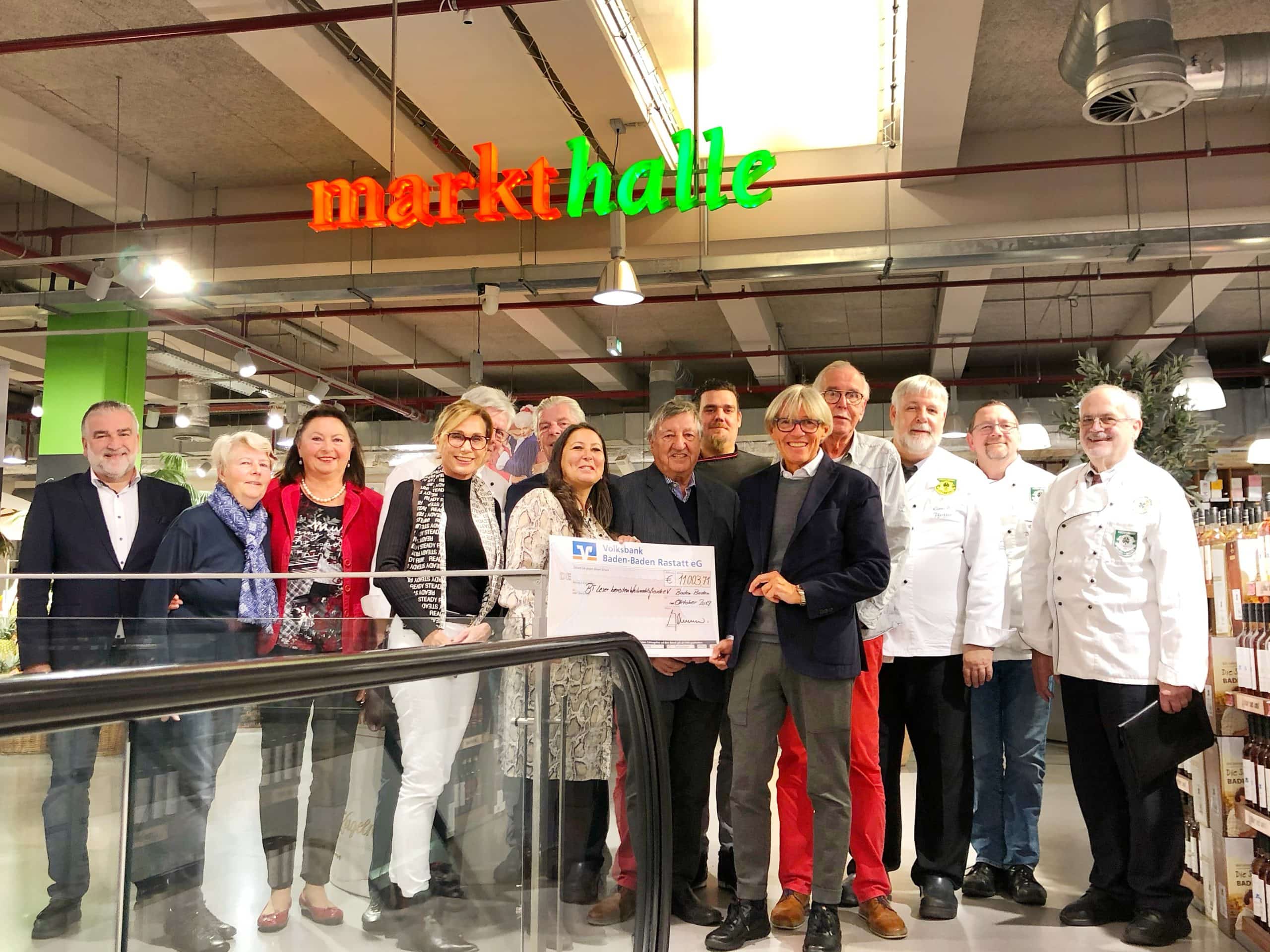Rekordverdachtige Fischsuppenverkauf Verband Der Koche