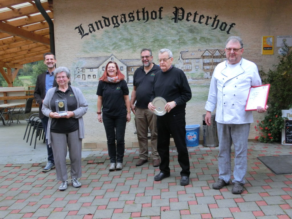 Nürnberg: Erst kochen, dann kegeln