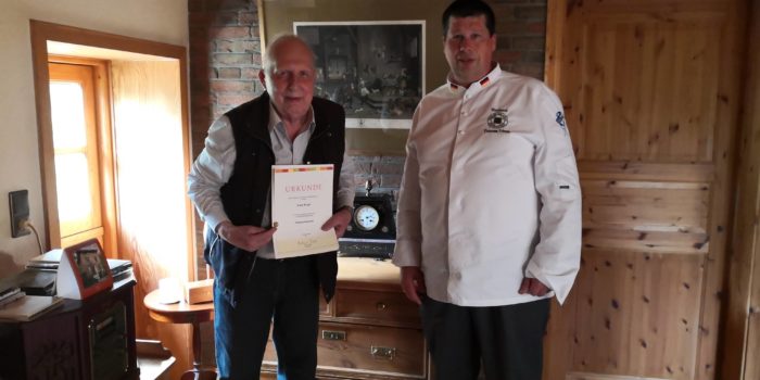 Goldenes Kleeblatt für Uwe Ruge