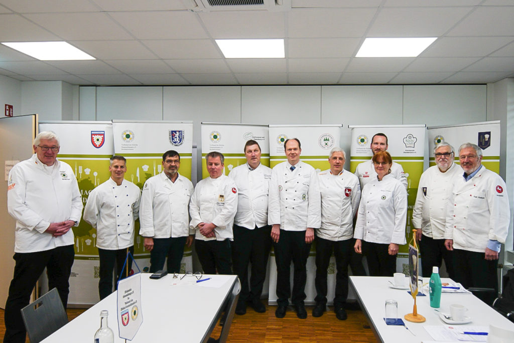 Obligatorisches Gruppenfoto bei der Herbsttagung. Foto: VKD-Landesverband Niedersachsen