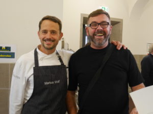 Fachlehrer Markus Wolf (links) mit VKD-Präsident Daniel Schade. Foto: Sabine Stubbe