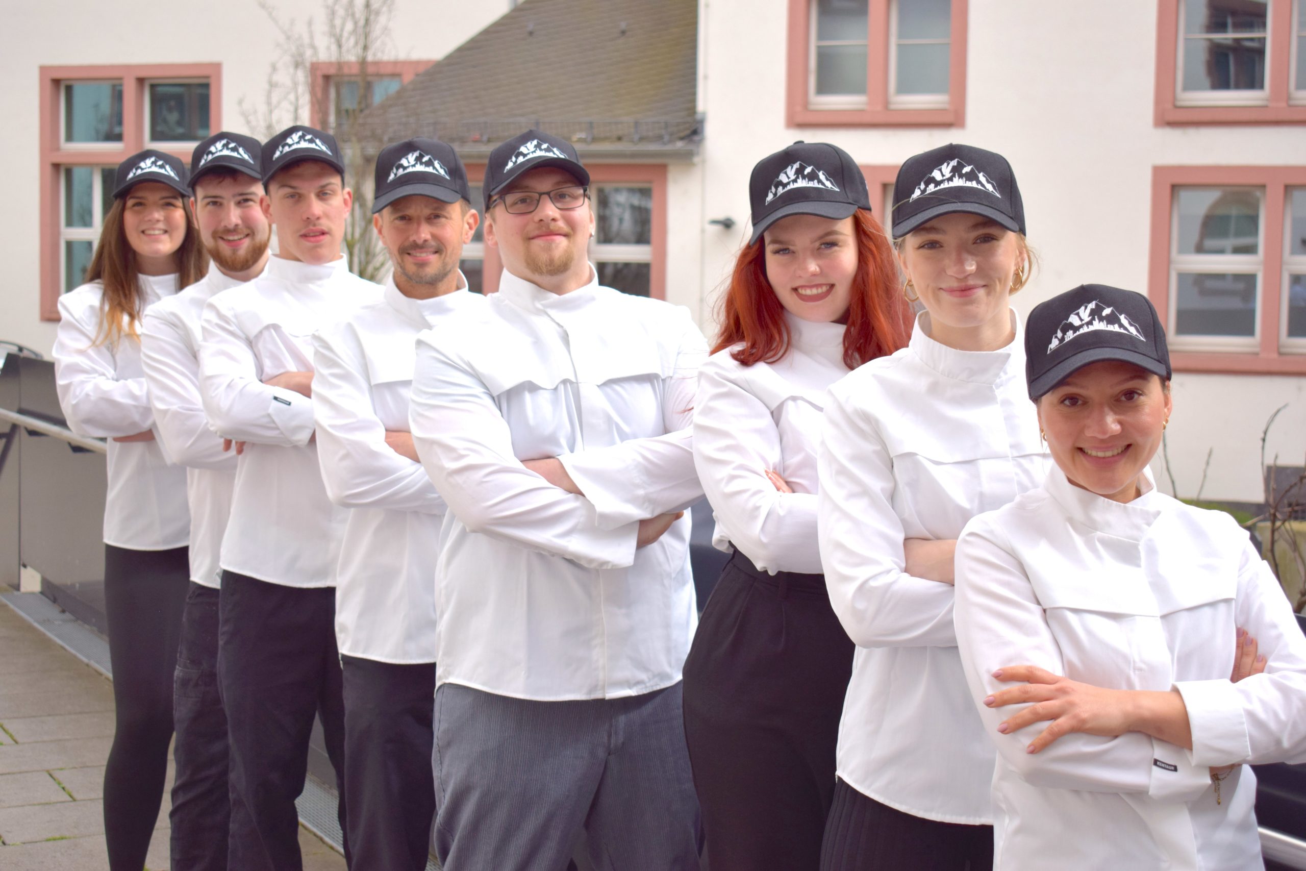 Das deutsche Team für Sölden: Die Teilnehmenden der Bergiusschule in Frankfurt am Main. Foto: Markus Wolf