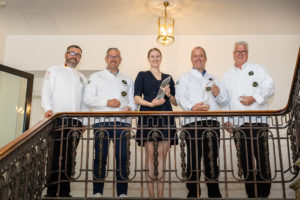 VKD-Präsident Daniel Schade mit den Siegern des ersten Laurentius (von links): Kai-Uwe Schütt, Caroline Kampmann (in Vertretung für Bernhard Kampmann), Stefan Wilke und Dieter Fembacher. Nicht auf dem Bild: Sieger Andreas Widmann. Foto: VKD/Hilger