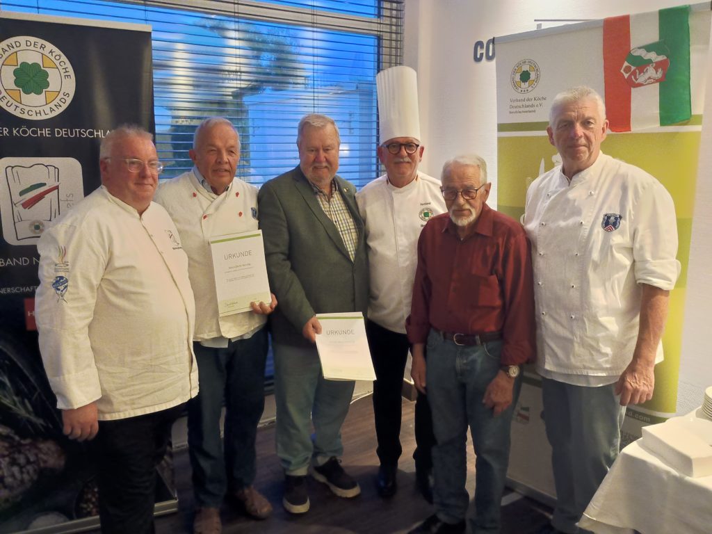 Grillbuffet und Ehrenurkunden