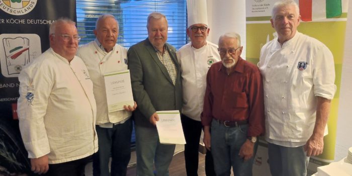 Grillbuffet und Ehrenurkunden