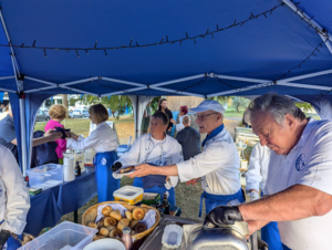 Zwölf Vereinsmitglieder waren am Start.