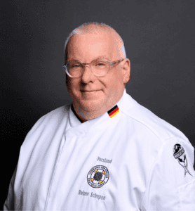 Porträt 760x820 Reiner Schopen