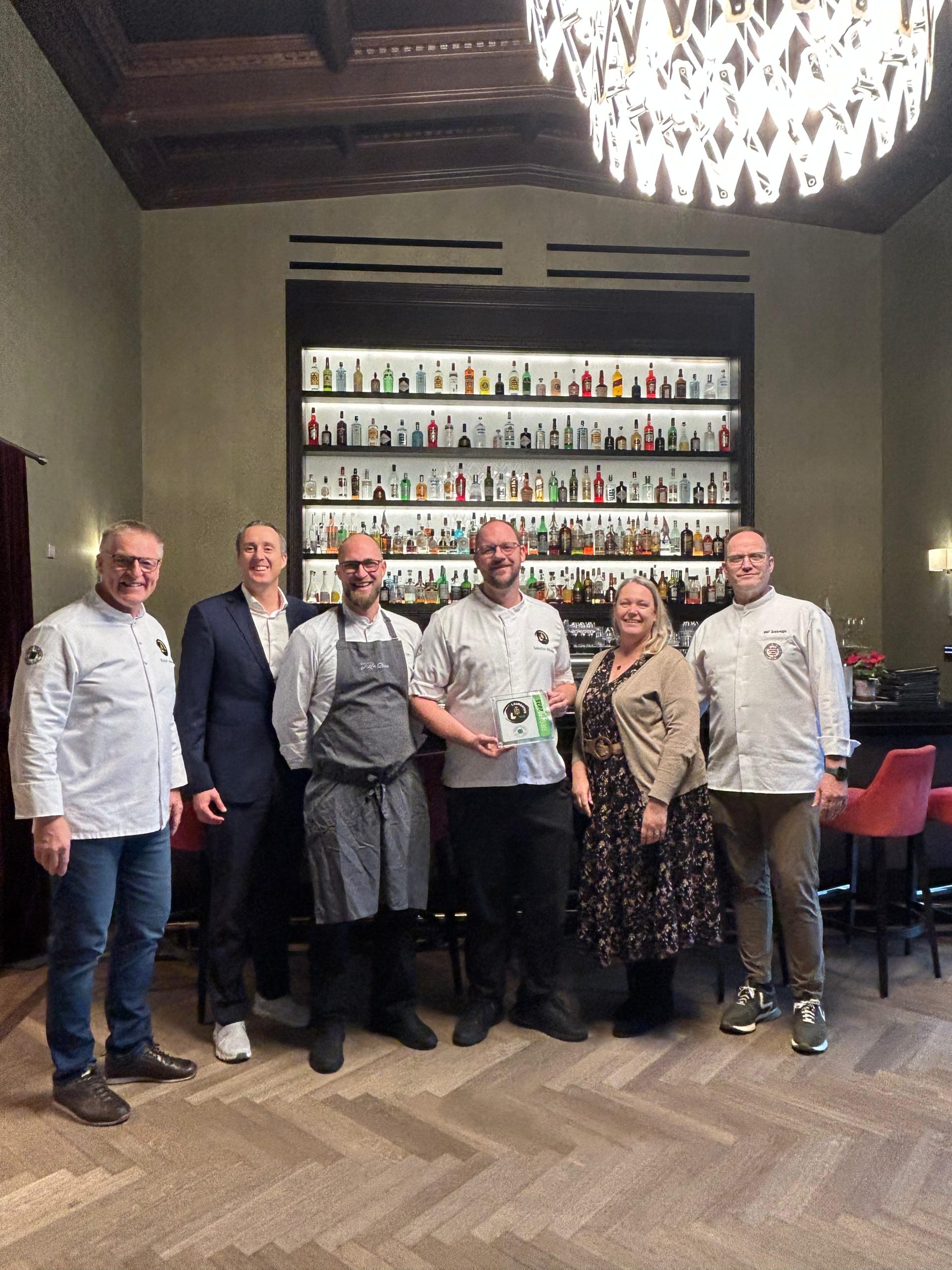 Übergabe bei Sebastian Hölscher in Oberursel, Sieger 2025. Foto: VKD