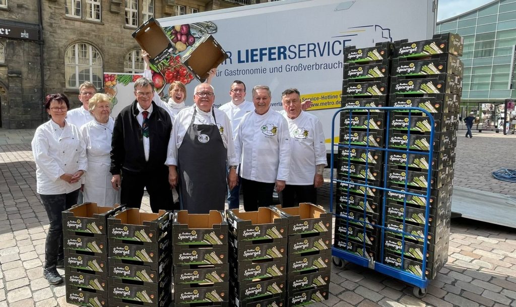 Über 1.000 Kilo Spargel für den guten Zweck