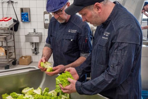 „Kochen lernt man mit den Händen, aber Koch wird man durch Menschen“